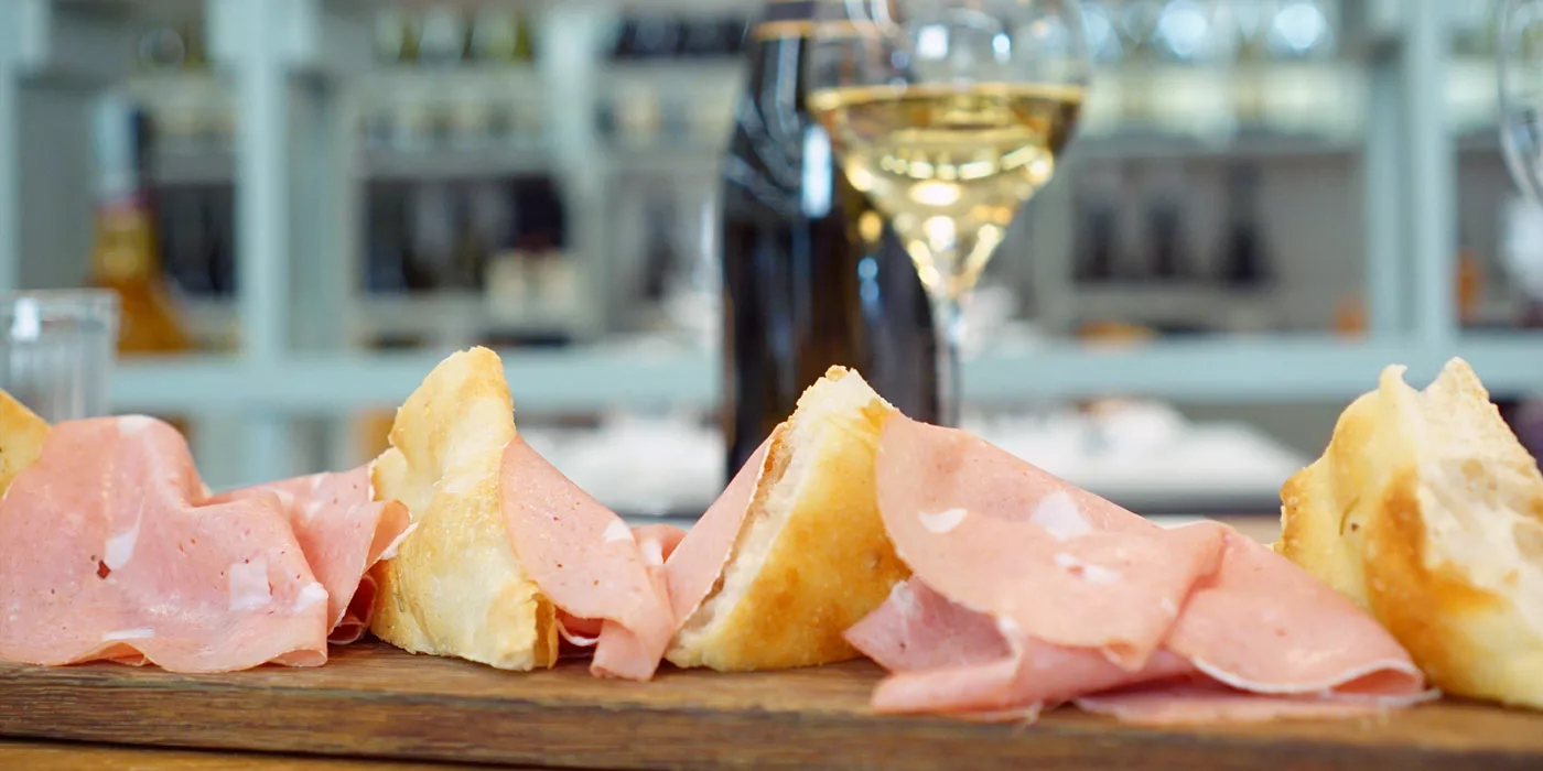 evento pizza, mortadella e champagne