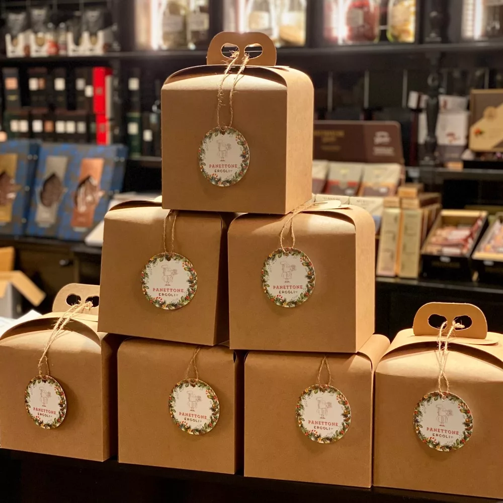 esposizione di panettoni artigianali ercoli