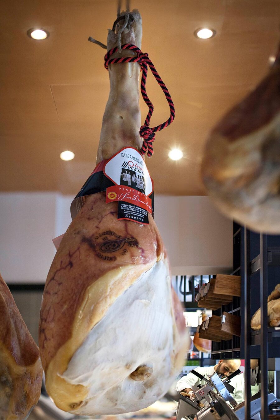 Prosciutto San Daniele. Come si taglia e come riconoscerlo Ercoli 1928