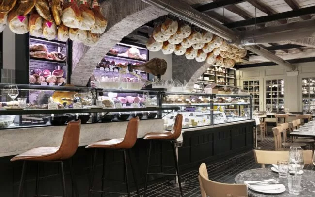 Ercoli 1928 - Interno bancone gastronomia ercoli trastevere